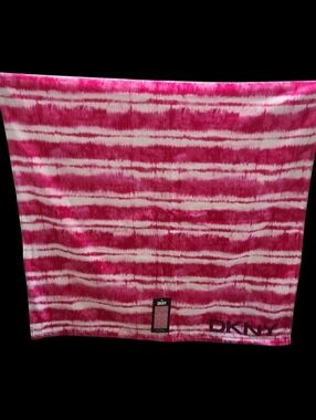 68" DKNY Hot Pink White Tie Dye Boho Pool Beach Towel Blanket Bath Sheet